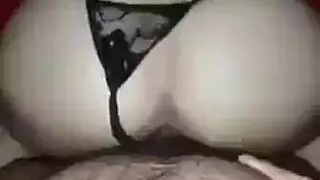 سفاح قربى عربي ساخن: إيلاج مزدوج لابنة عمي المطلقة