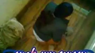 بولو مائي مثلي جامعي تبول قوي ولعب مثير