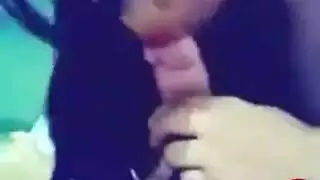 شباب عرب مراهقون يمارسون الجنس الشرجي في فيديو إباحي