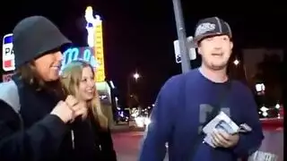 ارتباط فندقي: حفلة جنسية في إجازة بنجوم الإباحية