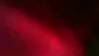 بنت دينية تتفجر شهوة: جنس قوي والحجاب على رأسها